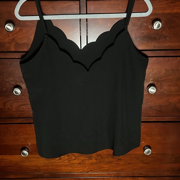 Clasi Scallop Trim Buttoned Front Cami Top - Picture 4 of 7
